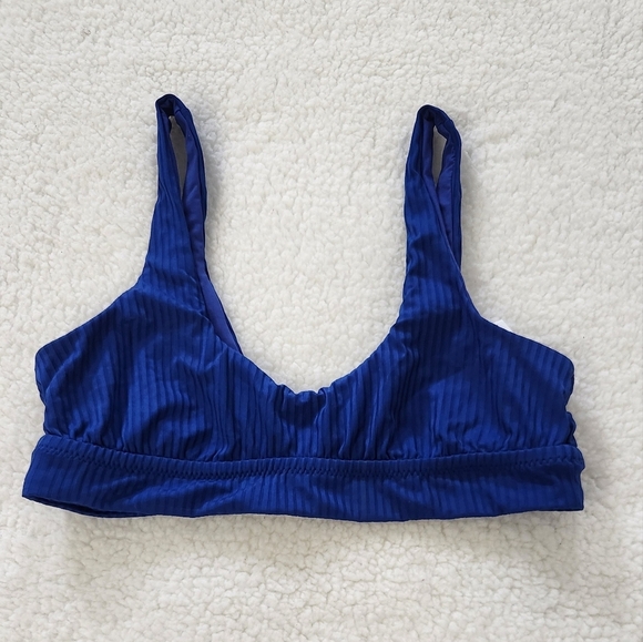 New!Vitamin A Sienna High Waist Full Cut Bottom,Eco-Rib Sienna Banded Bikini Top - Picture 5 of 12